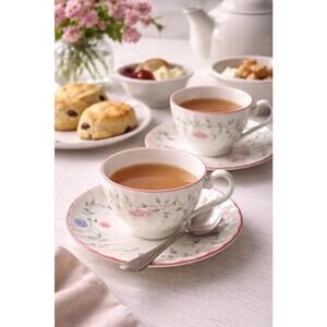 Johnson Bros England 1985 Summer Chintz 10 Sets Cups Saucers + 2 Saucers, 22 Pcs